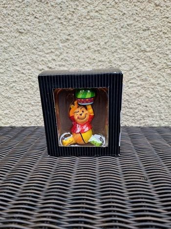 🍯 Figurine Winnie l'ourson miel par Britto