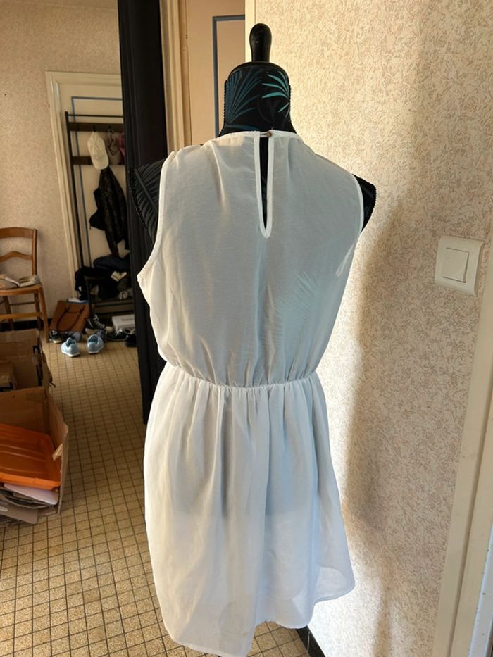 Robe blanche été - photo numéro 2