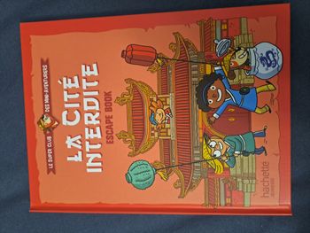 Livre La Cité Interdite NEUF