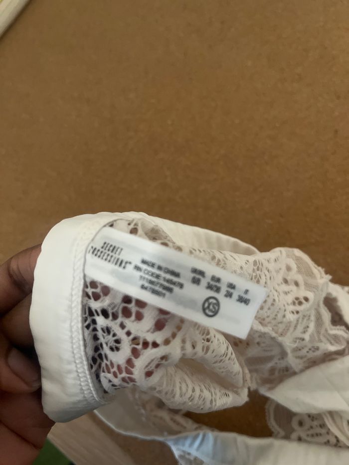 Shorty en dentelle blanc taille Xs - photo numéro 3