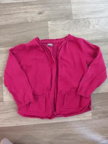 Gilet rose marque tape à l'oeil taille 23 mois