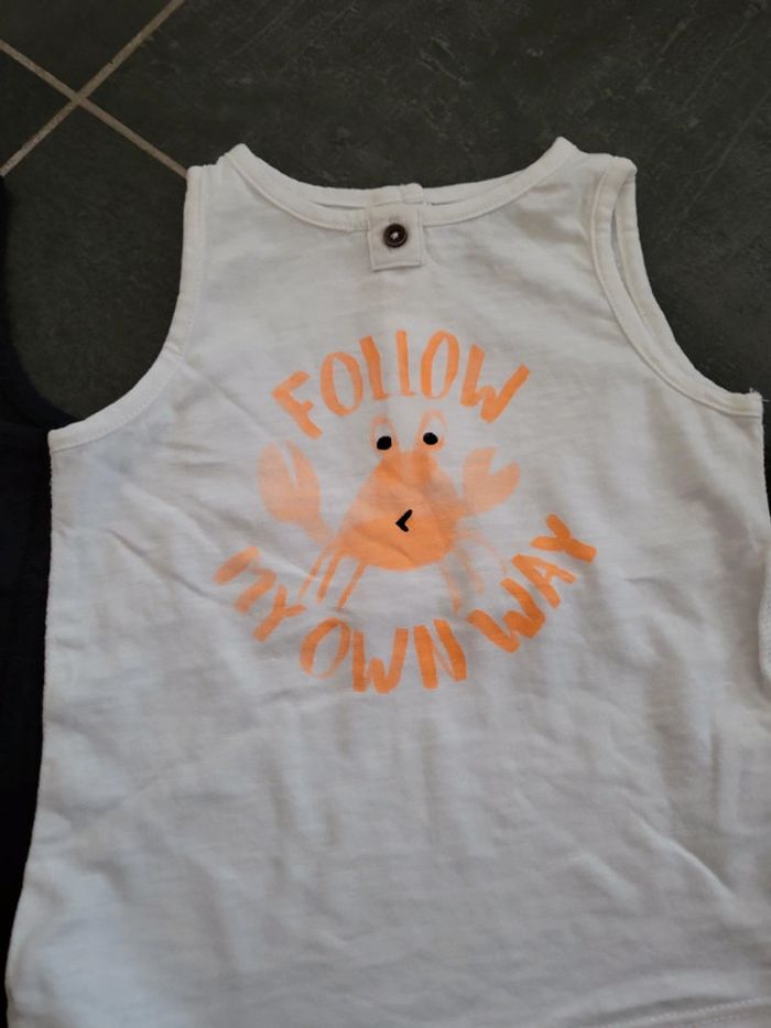 2 tee-shirts kiabi 12 mois - photo numéro 2