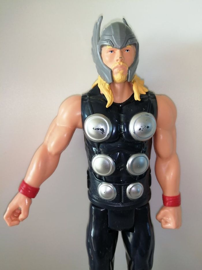 Figurine Marvel Thor 30 cm - photo numéro 2