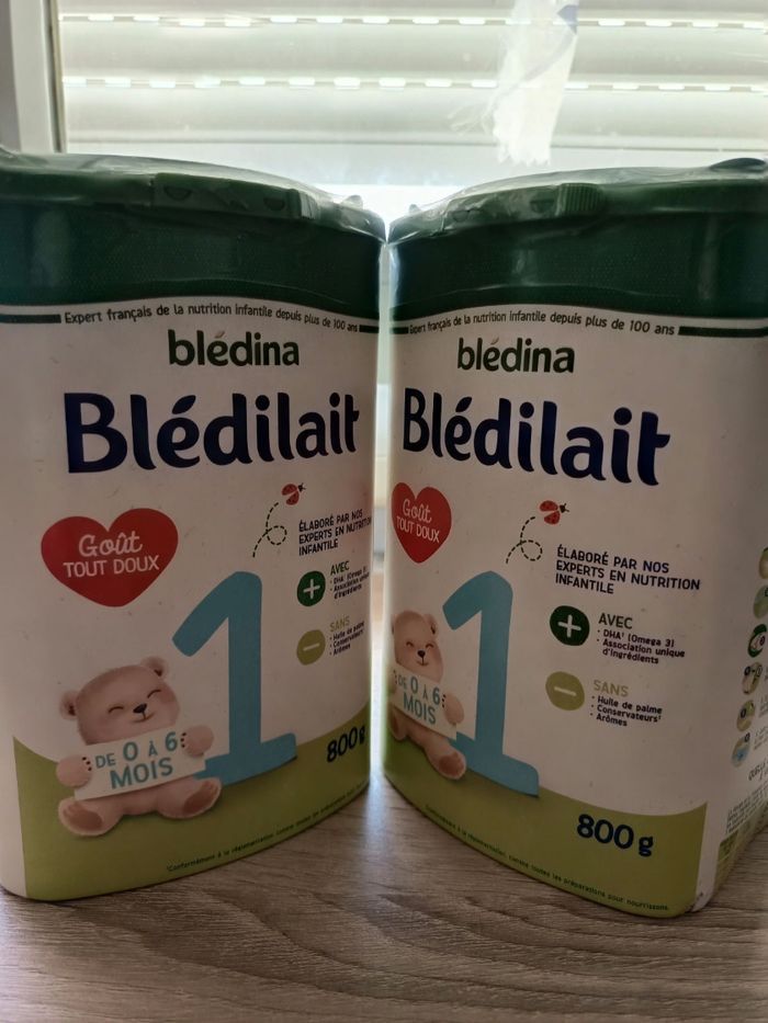 Lot de lait bebe blédilait