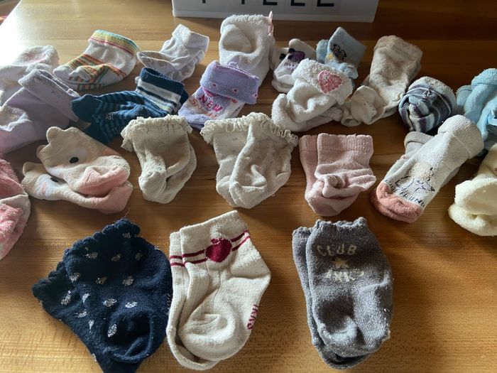 Lot chaussettes 15-18 - photo numéro 2