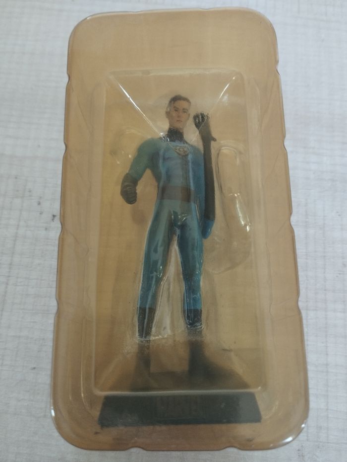 Figurine Marvel Mr fantastic en plomb - photo numéro 2