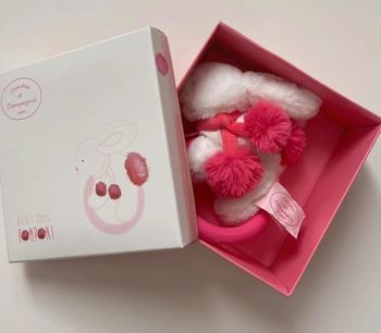 Hochet doudou fille neuf