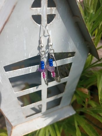 Boucles d'oreilles épingles à nourrice