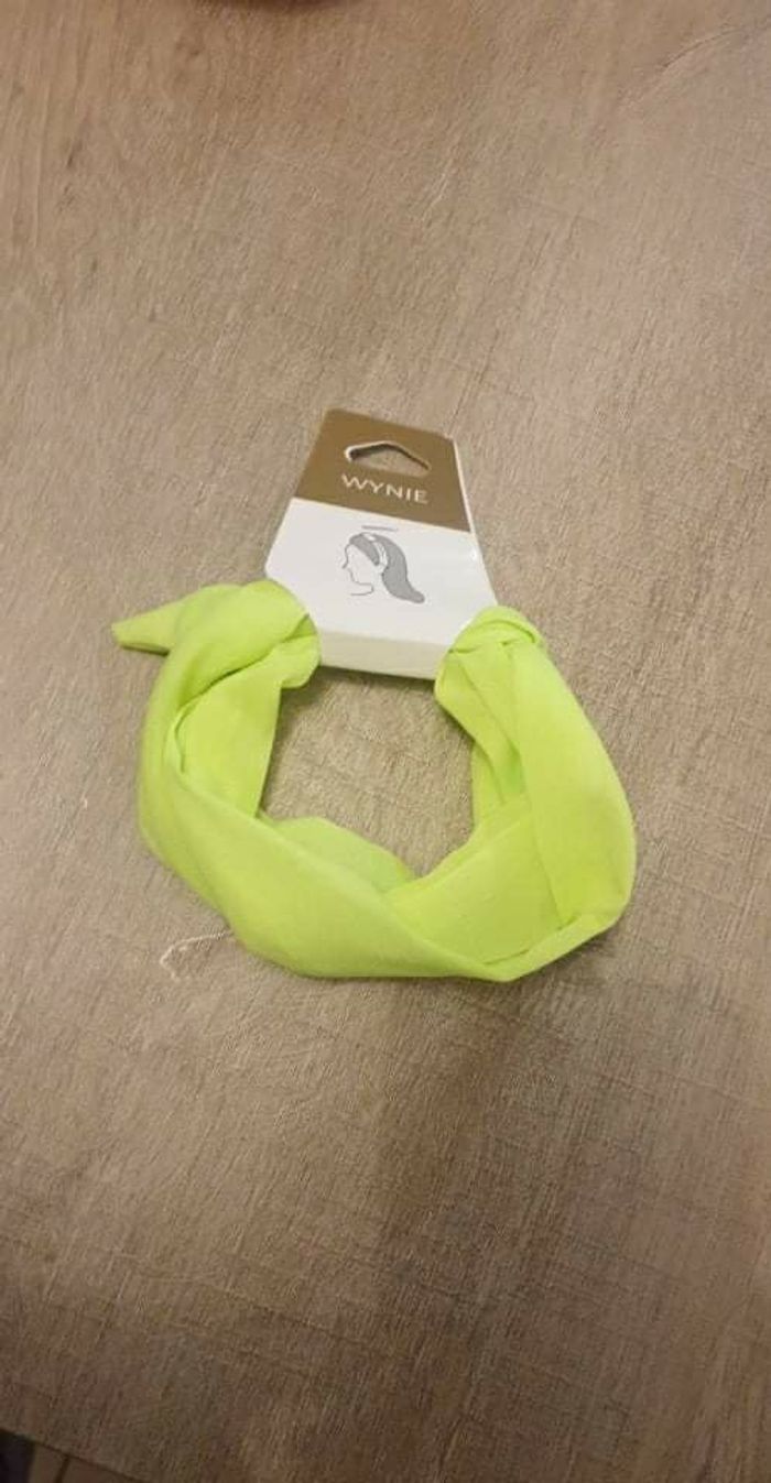 Lot de 5 bandeaux cheveux 4 euros - photo numéro 2