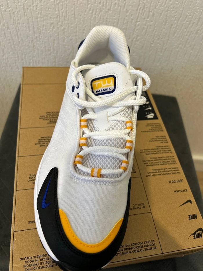 Baskets Nike Air Max TW NN GS 38 - photo numéro 2
