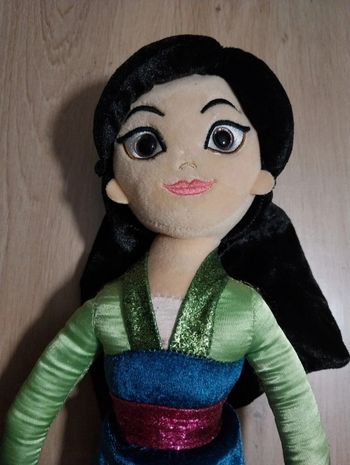 Poupée disney Mulan