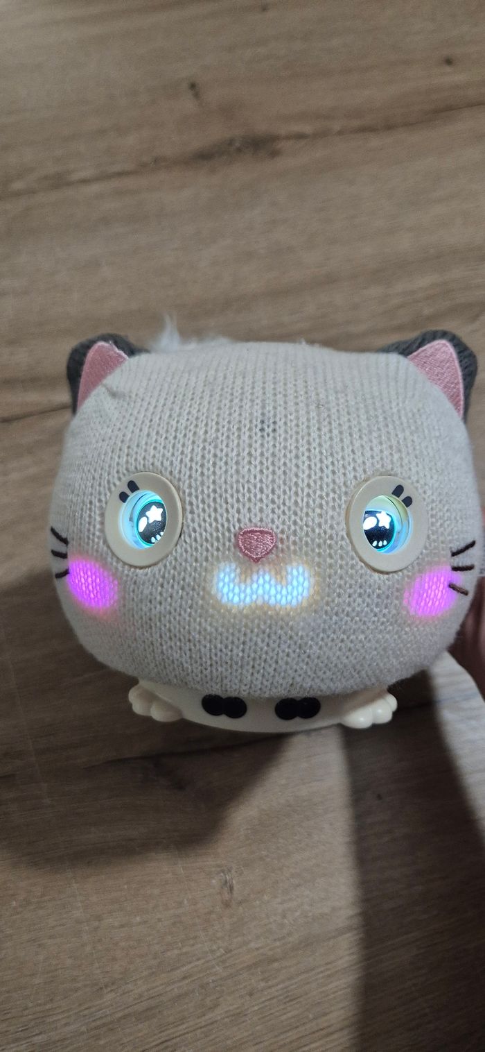 Chaton intelligent interactif Purro - photo numéro 2