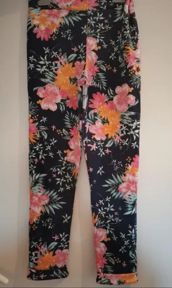 Pantalon Boohoo Taille 40