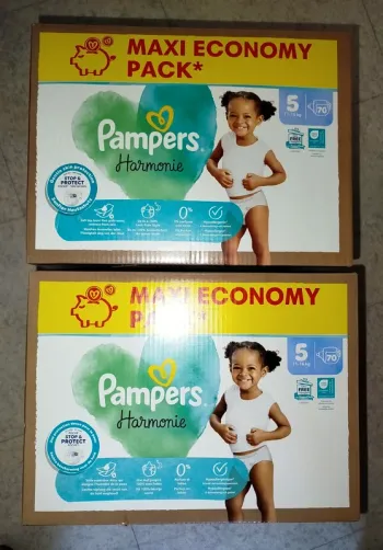 2 Maxi Cartons couches Pampers Harmonie Taille 5 Neufs
