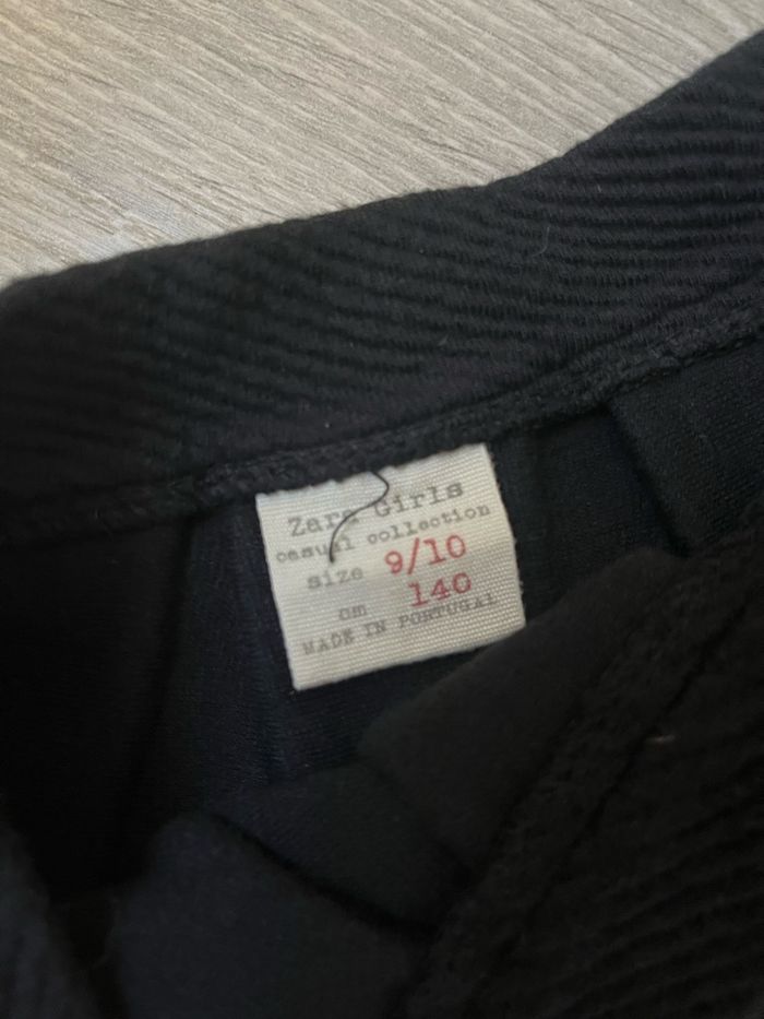 Jupe courte - photo numéro 2