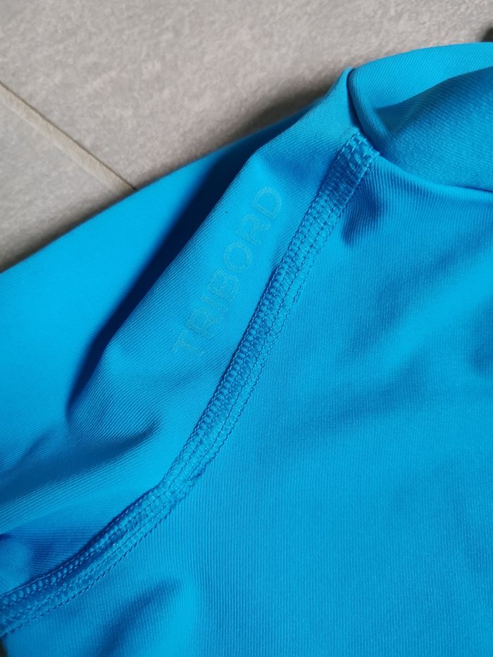 Haut de bain tribord 18m - photo numéro 2