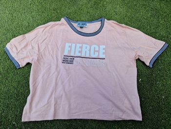 Tee shirt taille S rose jennyfer