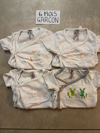 Lot body manches courtes