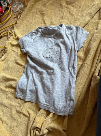 T shirt  gris