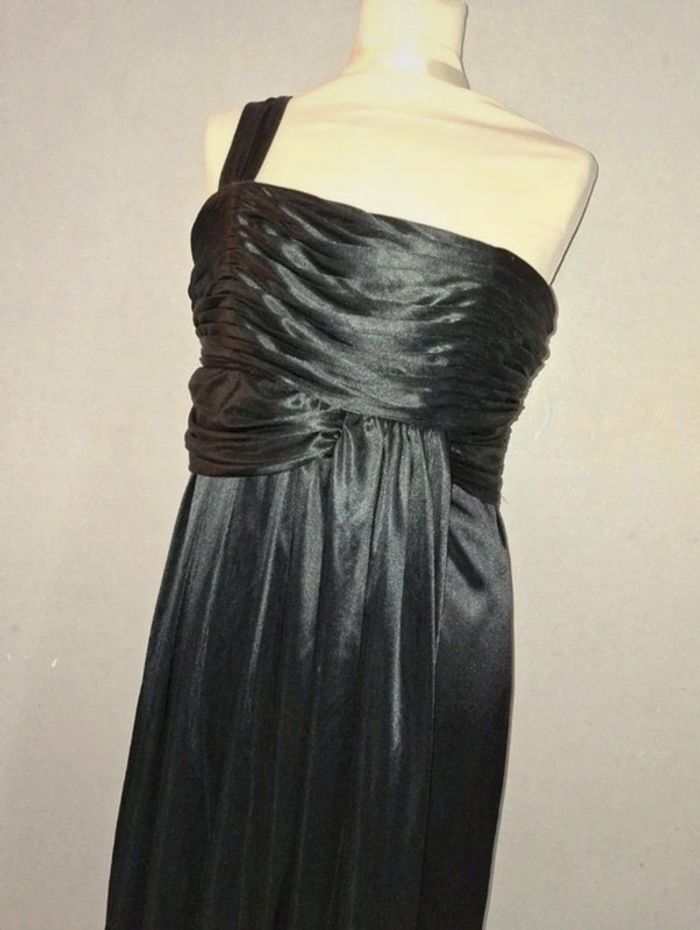 Robe épaule dénudé 🤩 - photo numéro 6