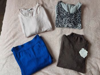Lot 4 pulls tunique taille unique