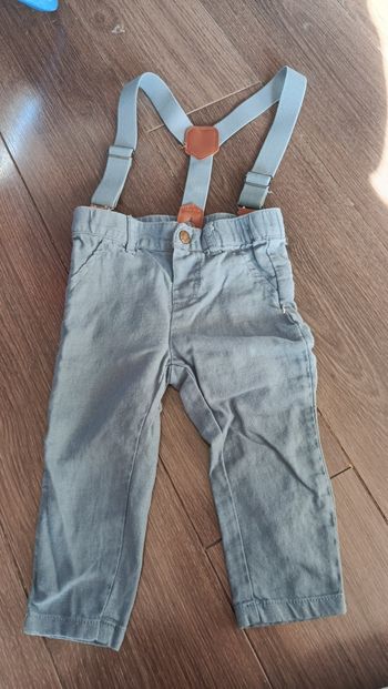 Pantalon a bretelles 