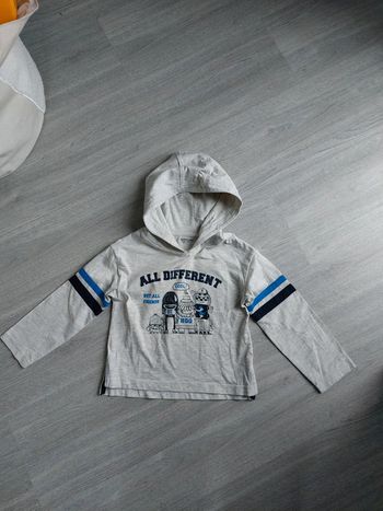 T shirt capuche 4 ans