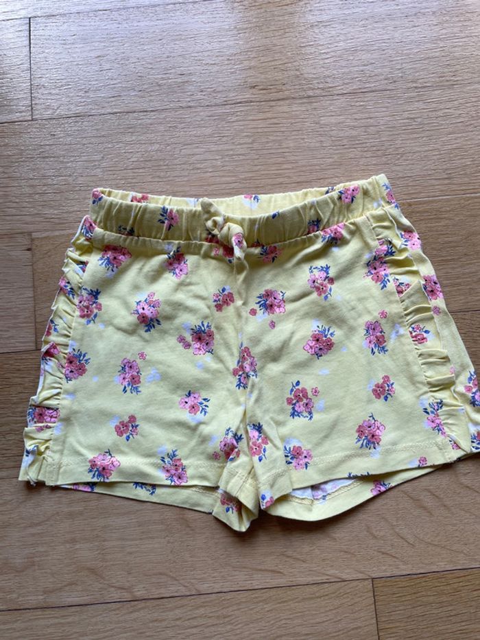 Short H&M 3/4 ans