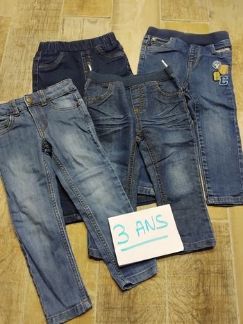 Lot de 4 jeans Creeks