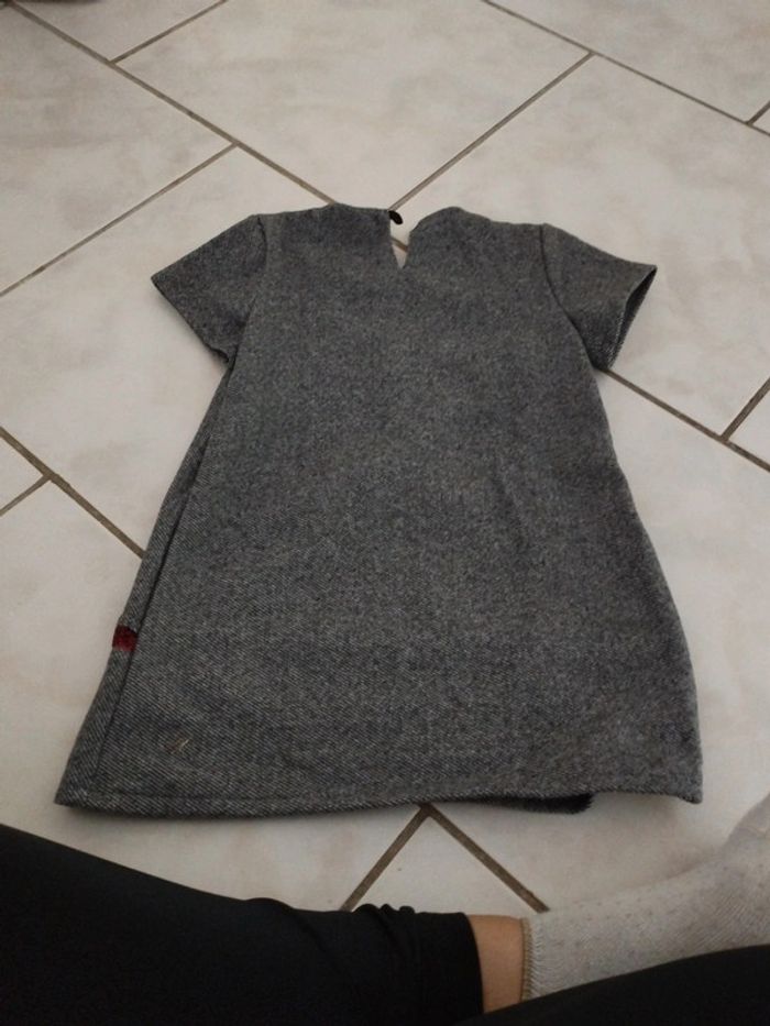 Robe neuve 18 mois - photo numéro 3