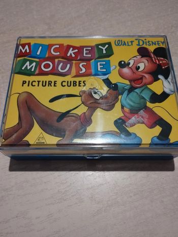 Cube en bois Mickey
