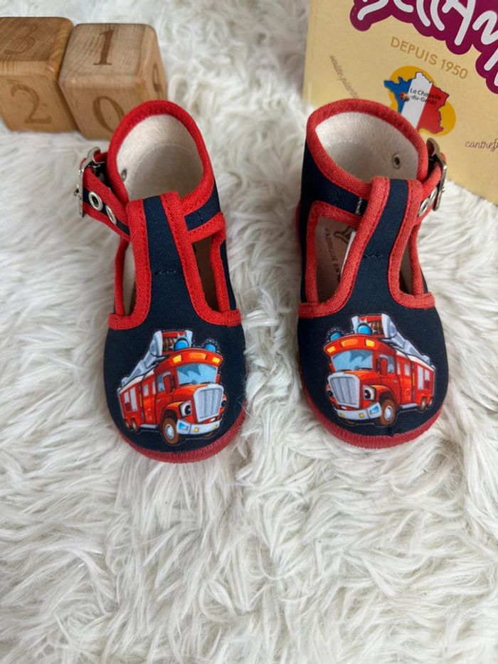 Paire de chaussons pompiers Bellamy taille 20 - photo numéro 2