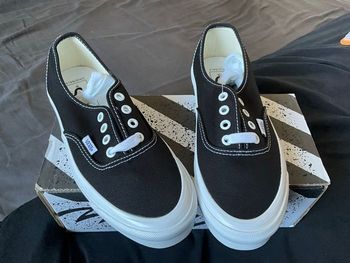 Basket vans authentic lx, neuves , 30 % avec code, taille 38
