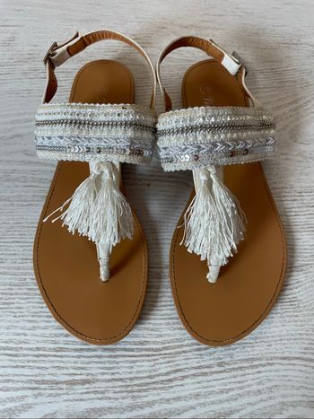 Sandales nues-pieds blanches