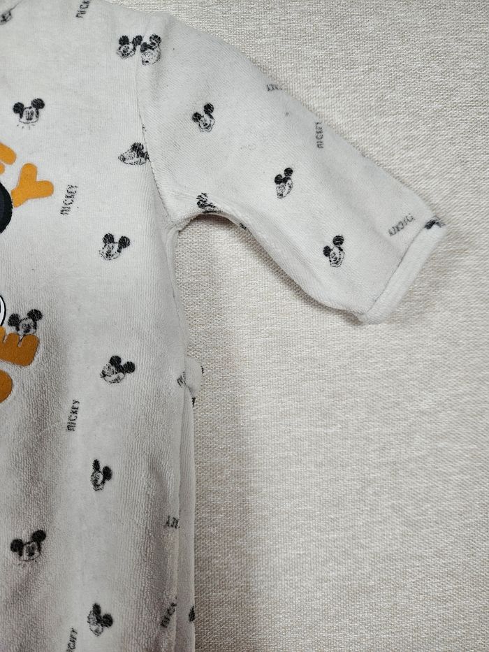 Pyjama velours Mickey disney 3 mois - photo numéro 4