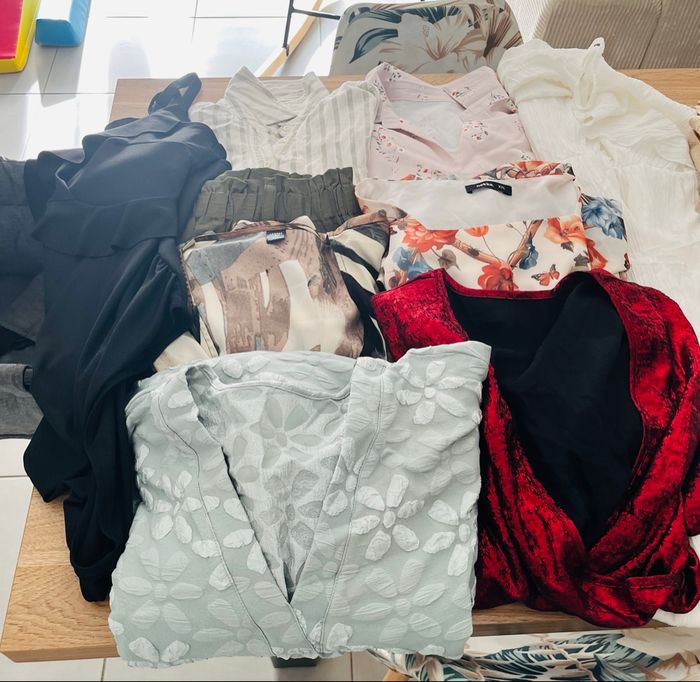 Lot vêtements femme - photo numéro 3