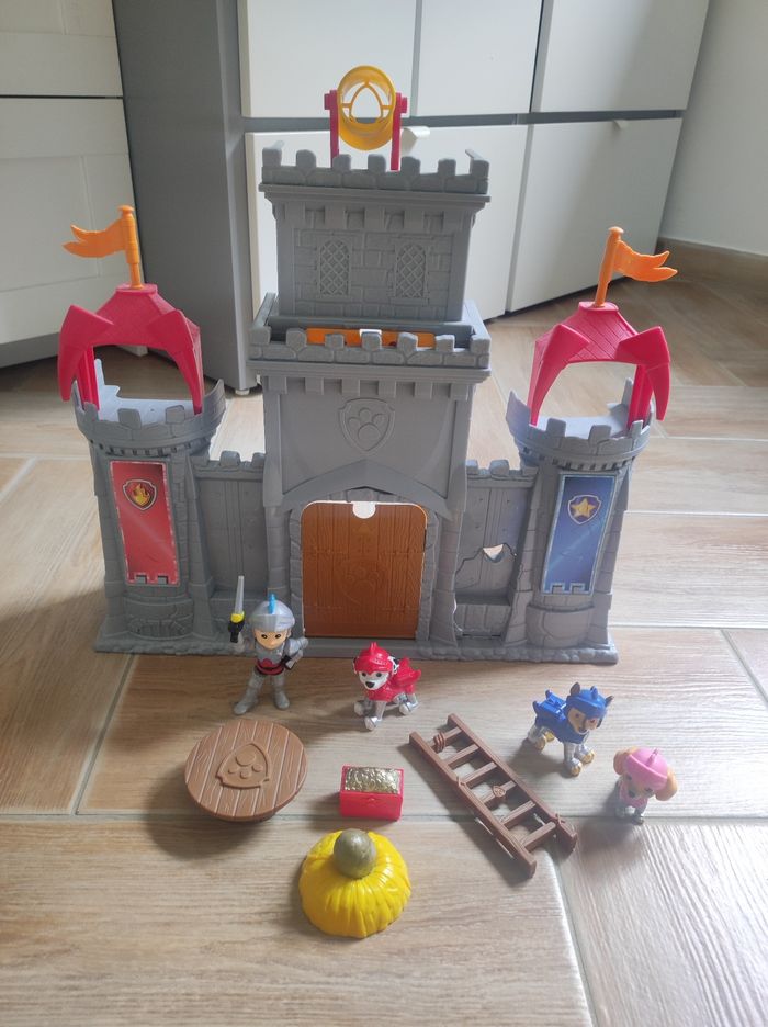 Château Pat patrouille