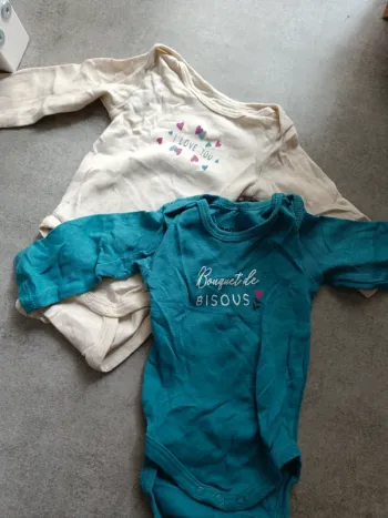 Lot de 2 bodies Gémo 3 mois