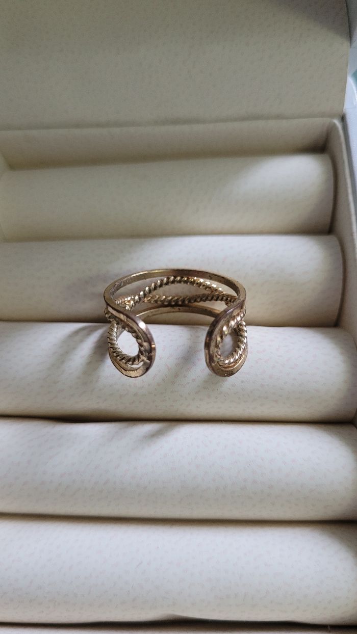 Bague dorée - photo numéro 3