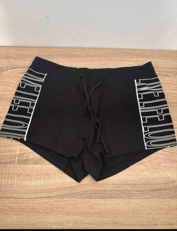 Short court taille : M 📍