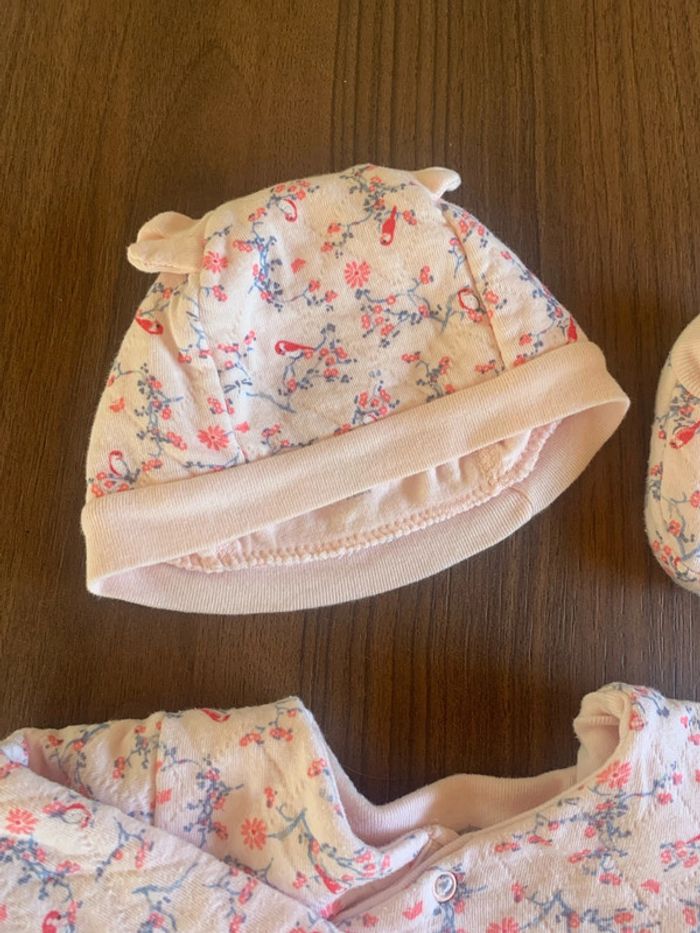 Ensemble Petit Bateau fleurs 3 mois - photo numéro 2