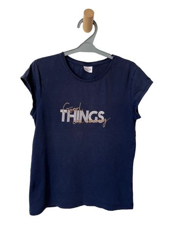T-shirt bleu marine “Good things are coming” - 10 ans (140cm)