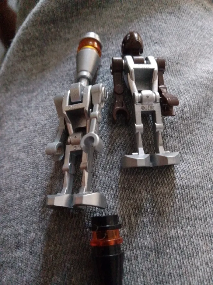 Lot de assassin droid - photo numéro 2