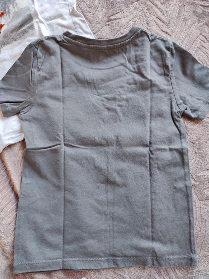 Lot de 5 t-shirt manches courtes 6 ans - photo numéro 3