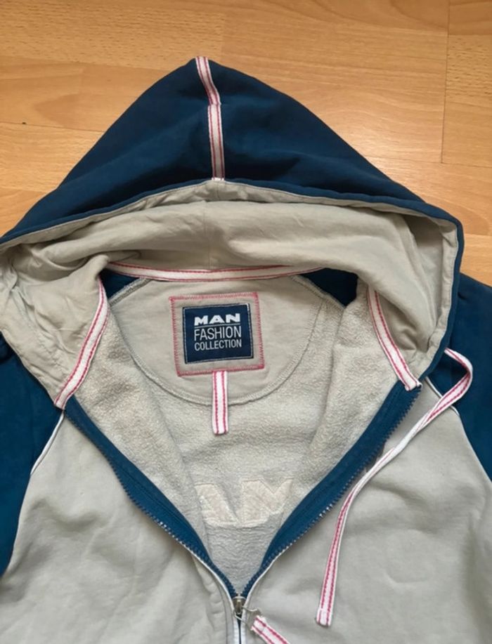 Veste a capuche MAN - photo numéro 2