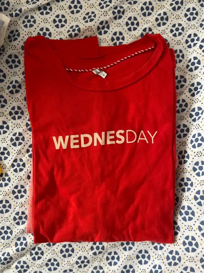 Tee shirt