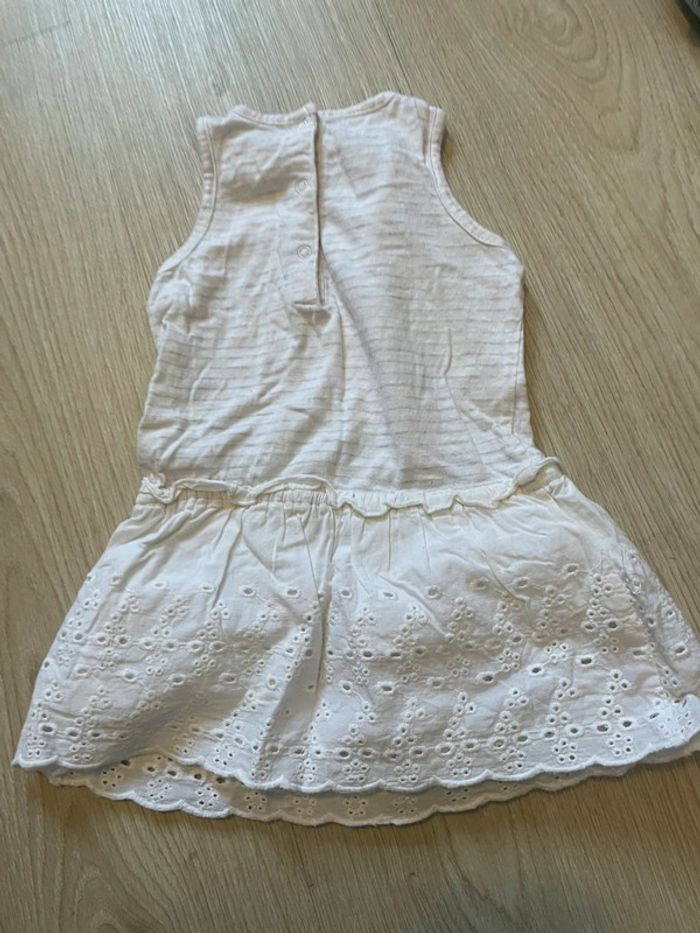 Robe 9 mois - photo numéro 2