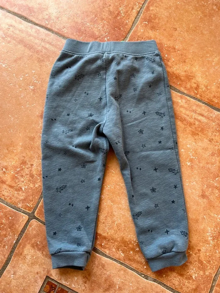 Lot 4 joggings Primark 2/3ans - photo numéro 7