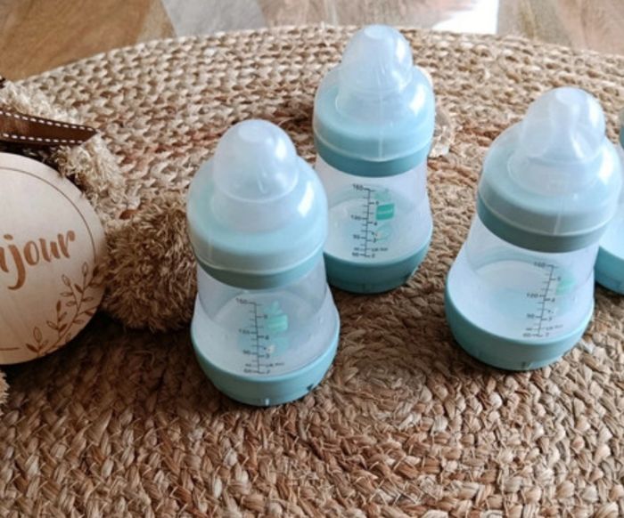 Lot de 4 biberons - photo numéro 2