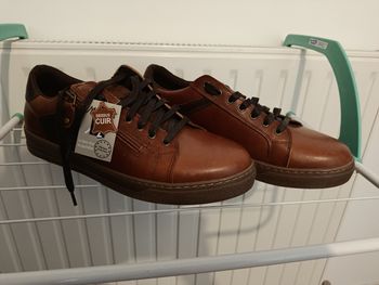 A saisir, NEUVES , chaussures homme , " Moran's" , taille 45 !
